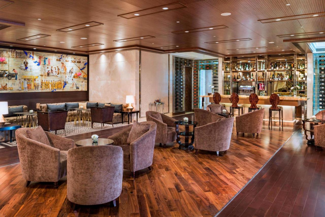 Hotel The St. Regis Bombay Exterior foto The Wine Bar