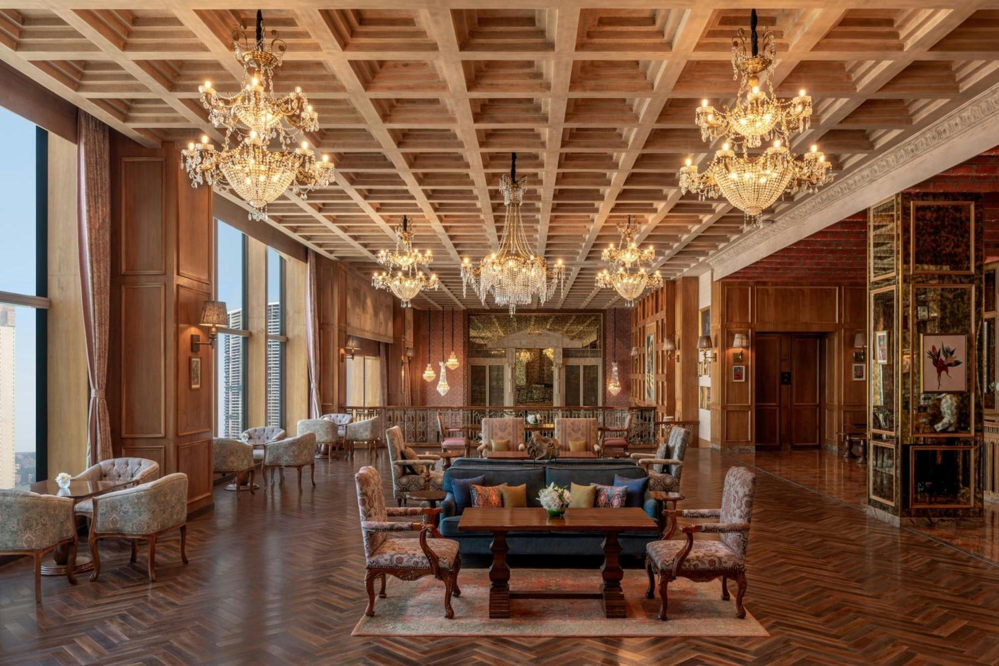 Hotel The St. Regis Bombay Exterior foto The Club Lounge at the 36th floor